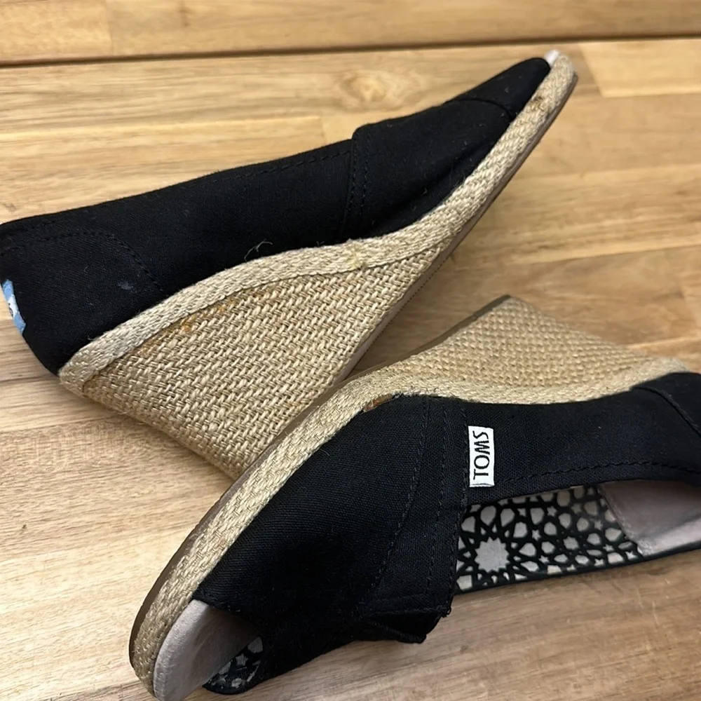 TOMS calypso canvas espadrille wedge
